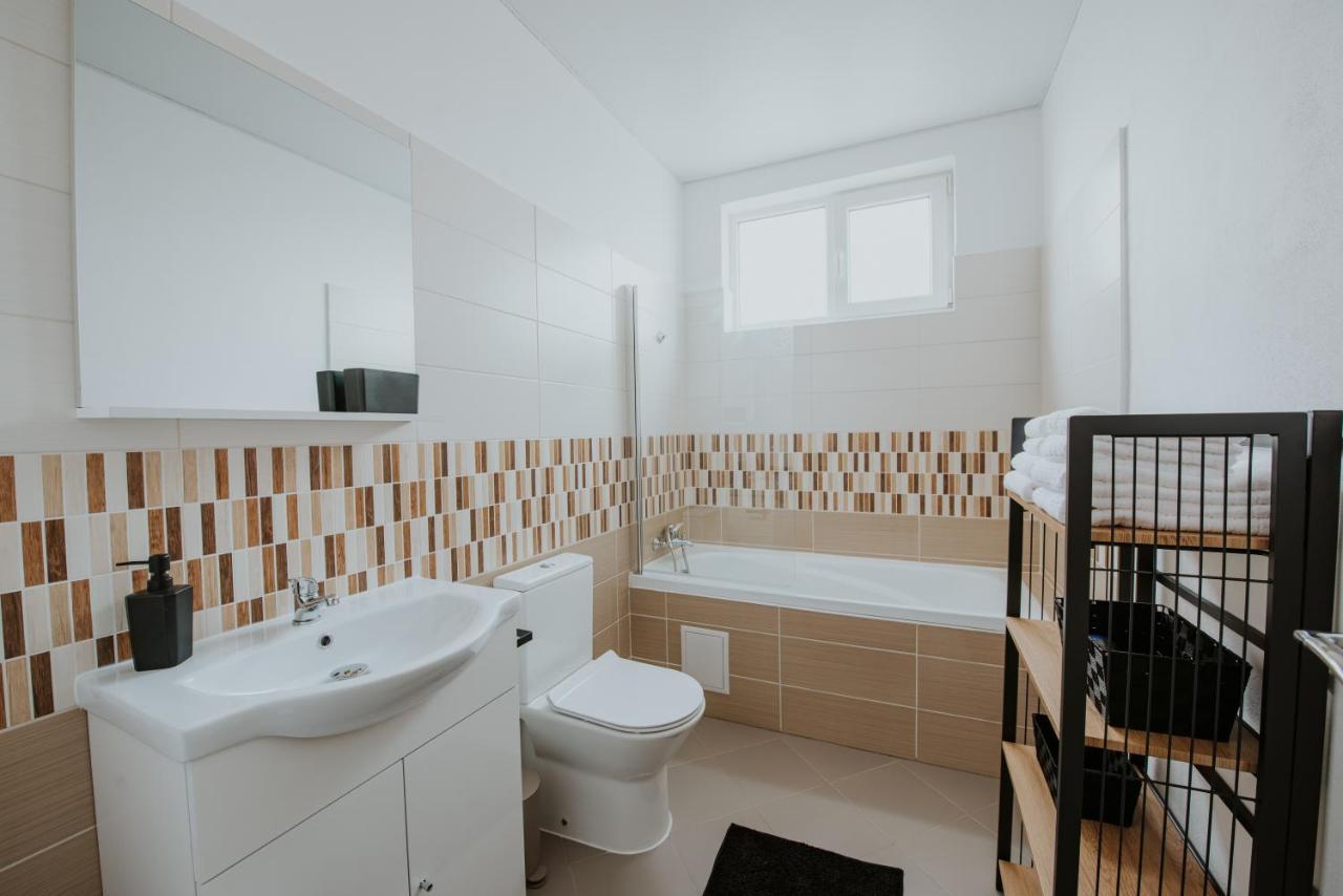 The Nook Aparthotel Timisoara Luaran gambar